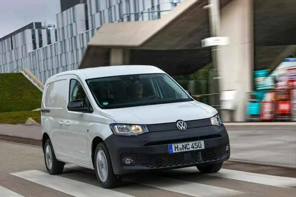 Volkswagen Caddy 2023 Fixing Gearbox Oil Leaks and Clutch Failure